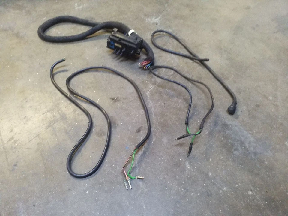 Chicote de fios dianteiro direito para porta lateral do passageiro compatível com 87 88 89 Mercedes Benz 300E - Imagem 4 de 4