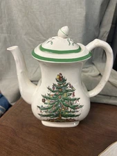 Copeland Spode Christmas Tree Large 9" Coffee Pot with Acorn Top Lid