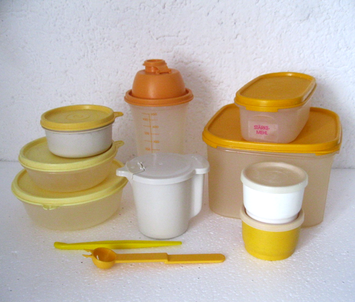 Tupperware Konvolut gelb Kompaktus 2,6 Liter, Eidgenosse, Milchkännchen Mix-Fix