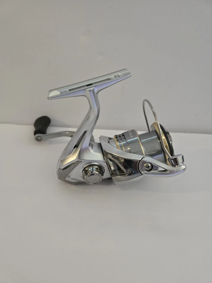 Carrete giratorio Shimano Sedona 2500hg 6,2:1  Foto 2 de 4