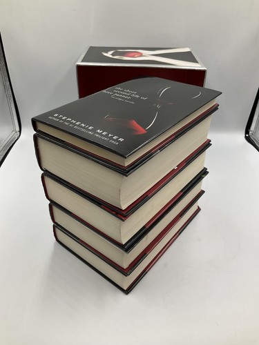 Twilight Saga Series Stephenie Meyer 5 Book Hardcover Box Set Fantasy Romance No - Picture 5 of 12