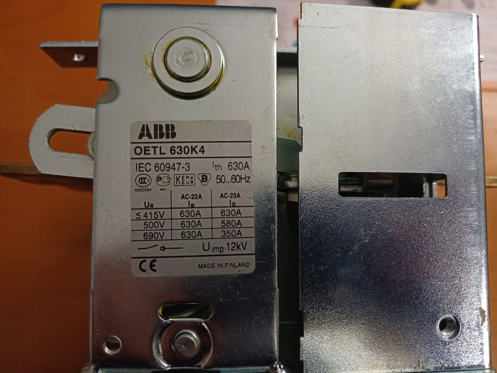 ABB Isolation Switch 1SCA022078R9170 OETL630K4 630A 4 Pole