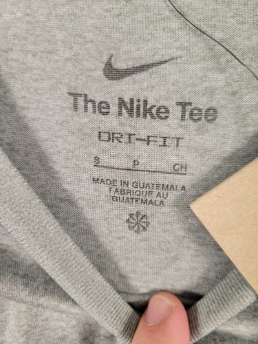 Nike Hustle Dri Fit Long Sleeve Shirt Size Small Gray NWT Men’s - Picture 4 of 9