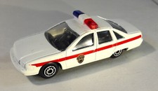 Maisto 1:64 scale 1993 Chevrolet Chevy Caprice fire car Springfield. Mint. Nice