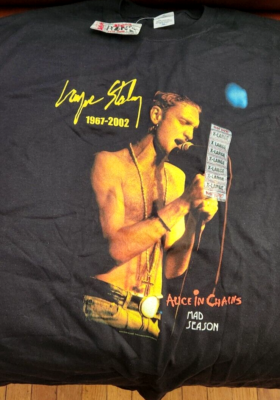 Vintage Y2K Alice In Chains LAYNE STALEY Memorial T Shirt 1967