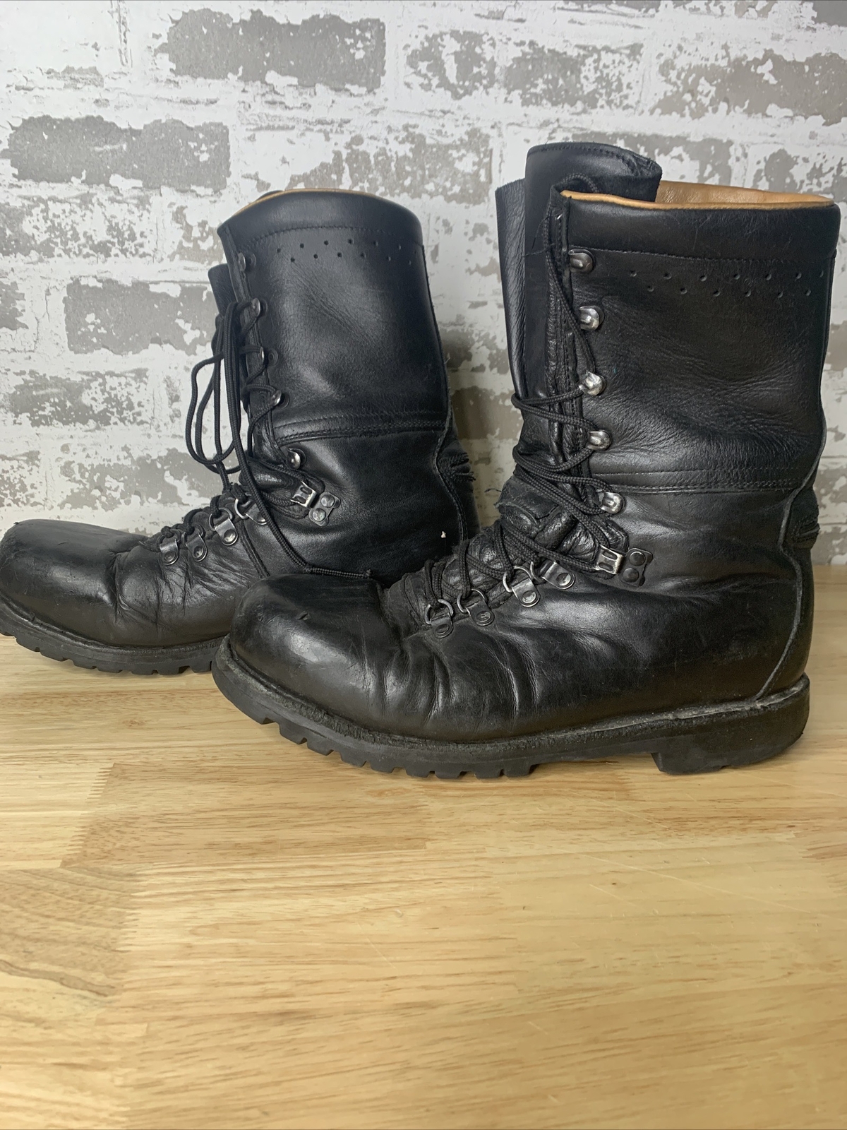 2008VOLKL HEERESEIGENTUM LEATHER COMBAT BOOTS MADE IN… Gem