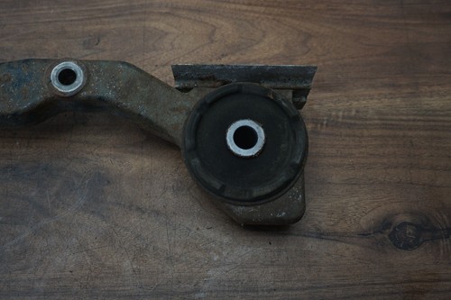 LEXUS RX450 HYBRID REAR DIFF DIFFERENTIAL SUPPORT MOUNT BRACKET 2016-2022 - Picture 2 of 7