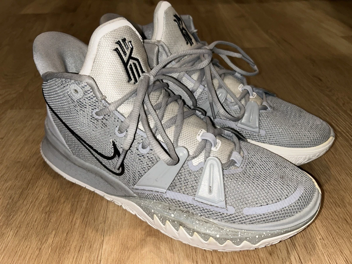NIKE KYRIE INFINITY TB \