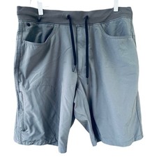 Wrangler Mens SZ 34 Gray Drawstring Athletic All Terrain Gear Shorts