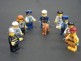 LEGO City Lot Police Station 60141 & 7942 Off Road Fire Rescue With Minifigures