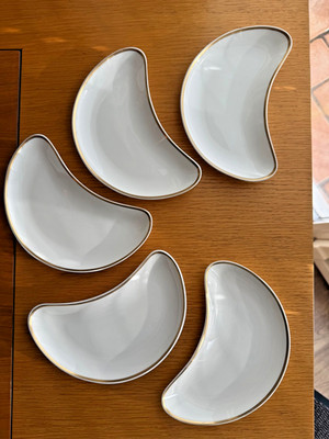 Wedgwood White Bone China Halbmondform Knochenschale Goldrand, 21 cm L