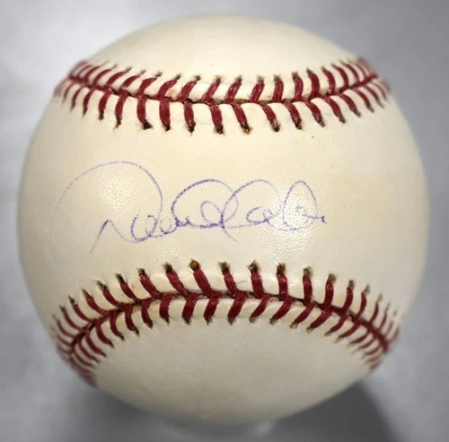 Derek Jeter Signed Official Major League Baseball Autograph Signature Yankees