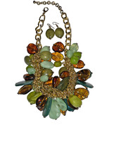 Stunning Fashion Necklace and Earring Set in Green/Brown Mixed Beads