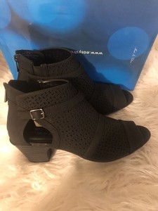 easy street peep toe booties