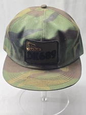 Vintage DEKALB SEED DK689 Patch Hat - Snapback Trucker Camo Cap - ONE SIZE USA