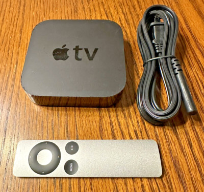 Apple TV - A1469 (3rd Generation) HD Media Streamer W/ Remote Working AirPlay