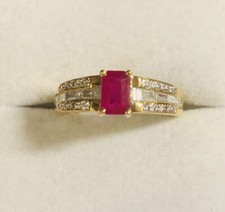 14K Solid Yellow Gold Ring With Natural Ruby and Diamonds0.47CT 2.90GM/Size7.5
