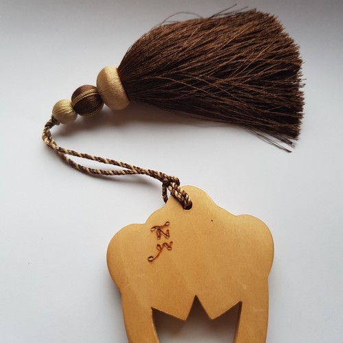 Cuchara de amor galesa madera arte tradicional artesanía Gales corazón borla torcer vástago 14 cm - Imagen 6 de 12