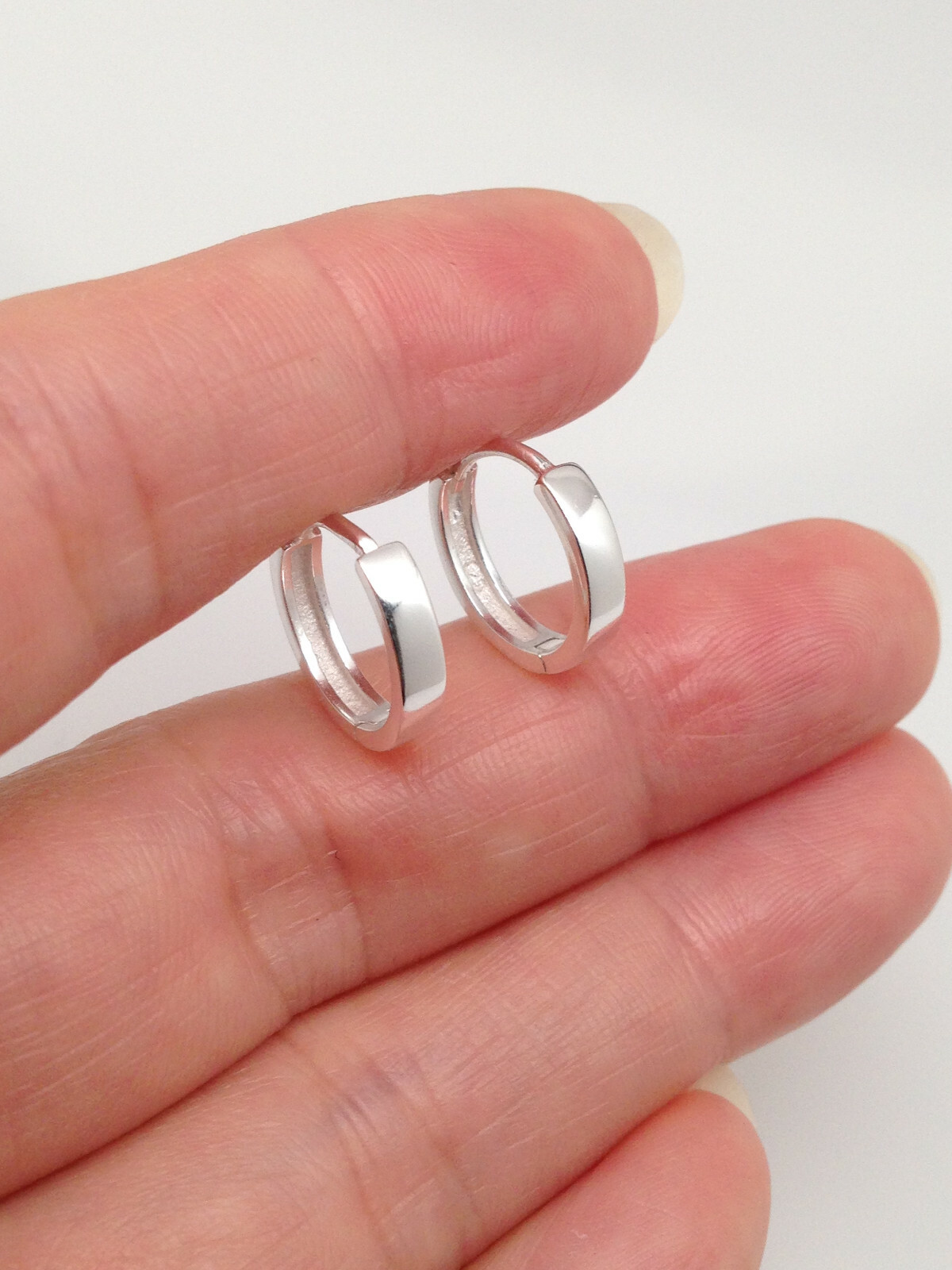 925 Sterling Silver Small Huggie Hoop Earrings Womens Mens 12x2mm eBay