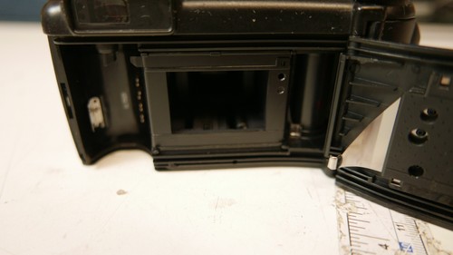 Olympus Infinity Zoom 2000 AF 38-70mm 35mm Point & Shoot Film Camera TESTED - Picture 11 of 13