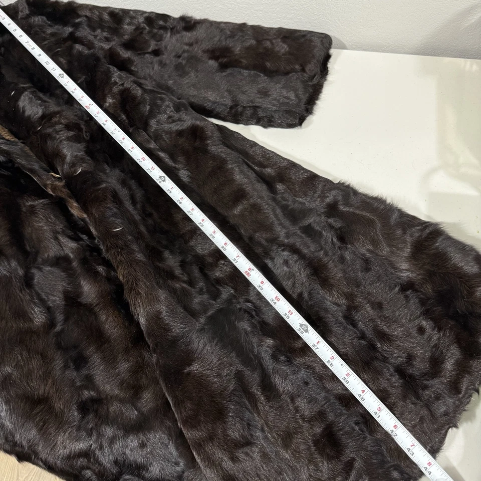 VTG Women Sz M Rabbit? Long Fur Coat Jacket Dark Brown Hook Loop Closure - Image 3 of 4