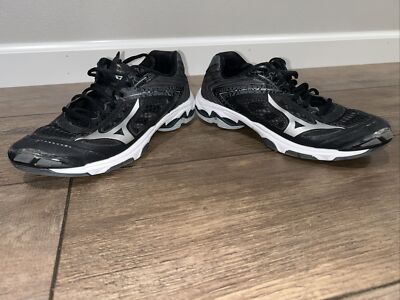 Women's Mizuno Wave Lightning Z5 Tennis Shoes Sneakers Size 9 Black Gray Read