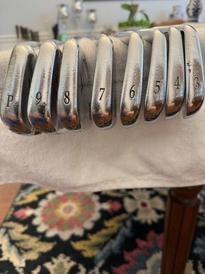 mizuno mp 4 iron set 3-pw S300 Steel Shaft Right Handed Needs New Grips 
