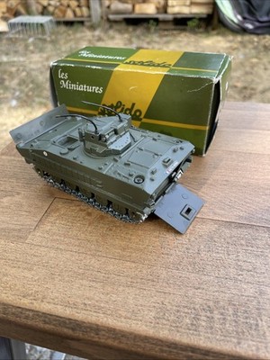 Solido Les Miniatures AMX 10 P 1/50