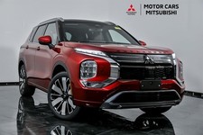 2025 Mitsubishi Outlander SEL