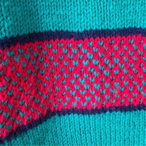 Handmade Knit NWT Girls Green and Pink Crewneck Sweater Size 6 - Picture 5 of 10