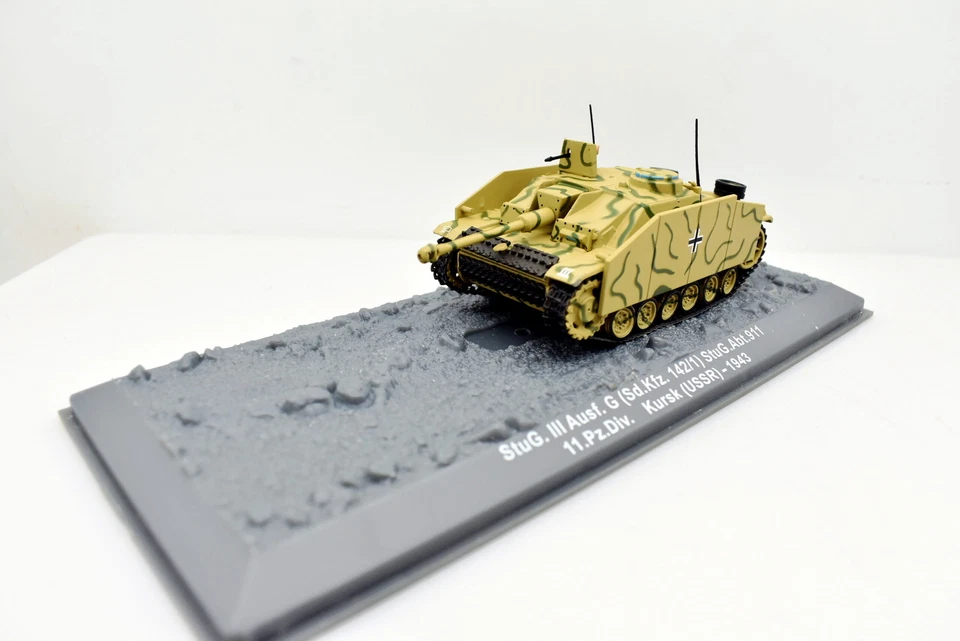 Modellini carri armati tank StuG III veicoli militari combattimento collezione - Immagine 3 di 4