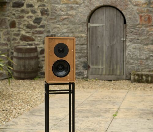 Pair of Speakers: Graham Audio LS3/5 (Cherry Finish) New In Box - Picture 4 of 4