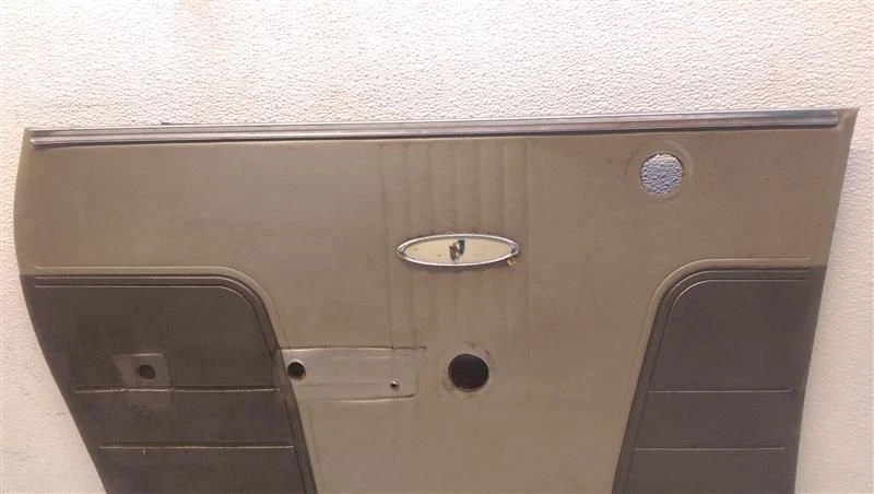 Drivers Left Rear Interior Door Panel with Arm Rest for 1962 Buick Skylark - Изображение 3 из 4