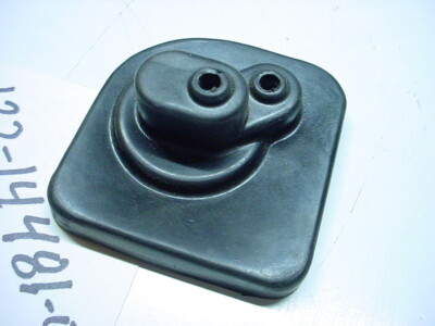 Yamaha NOS OEM YJ1/2 YG1T/TK Rubber Carb Cap 122-14481-00 New | eBay