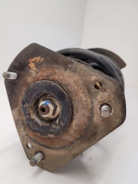 CHEVROLET IMPALA 2000-2005 Strut Left Front 88965467 - Imagem 2 de 4