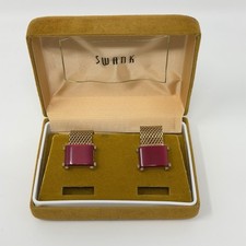Vintage Swank Red Lucite Stone With Gold-Tone Mesh Wrap Around Cufflinks