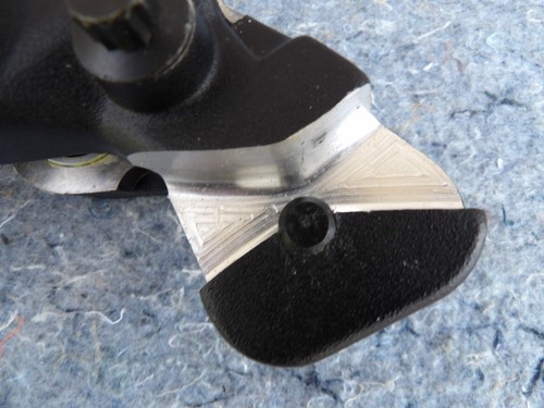 Pinza de freno trasera genuina OEM '01 Harley Softail, eje de 3/4", buen despegue - Imagen 2 de 12