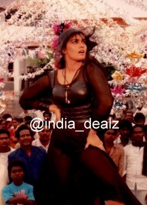 Sexy Busty Indian Model Female Actor Silk Smitha Photo Photograph Risque SIL 004