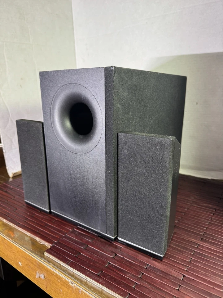 VIZIO S3851W-D4 -Barra de sonido con subwoofer y altavoces - Sin control remoto -��Probado y funciona Foto 4 de 4