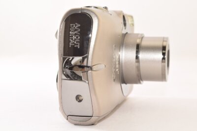 CANON IXY DIGITAL 2000 IS COMPACT DIGITAL CAMERA AUTO FOCUS