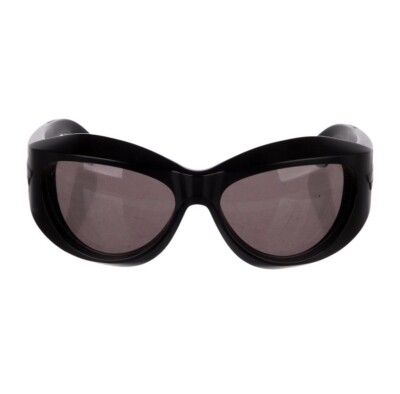 Bottega Veneta Oversized Tinted Sunglasses OS UNI | eBay display picture 3