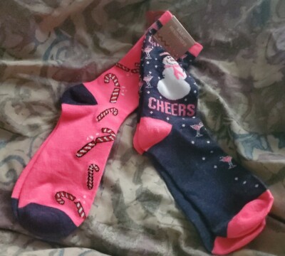 Nwt 2 Pair Holiday Crew Socks Size 9-11 | eBay
