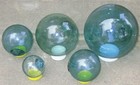 VINTAGE GLASS FISHING FLOATS 5 PC @ 2.5-6.25" GREEN TONES THREE DIFFERENT MARKS — photo 2