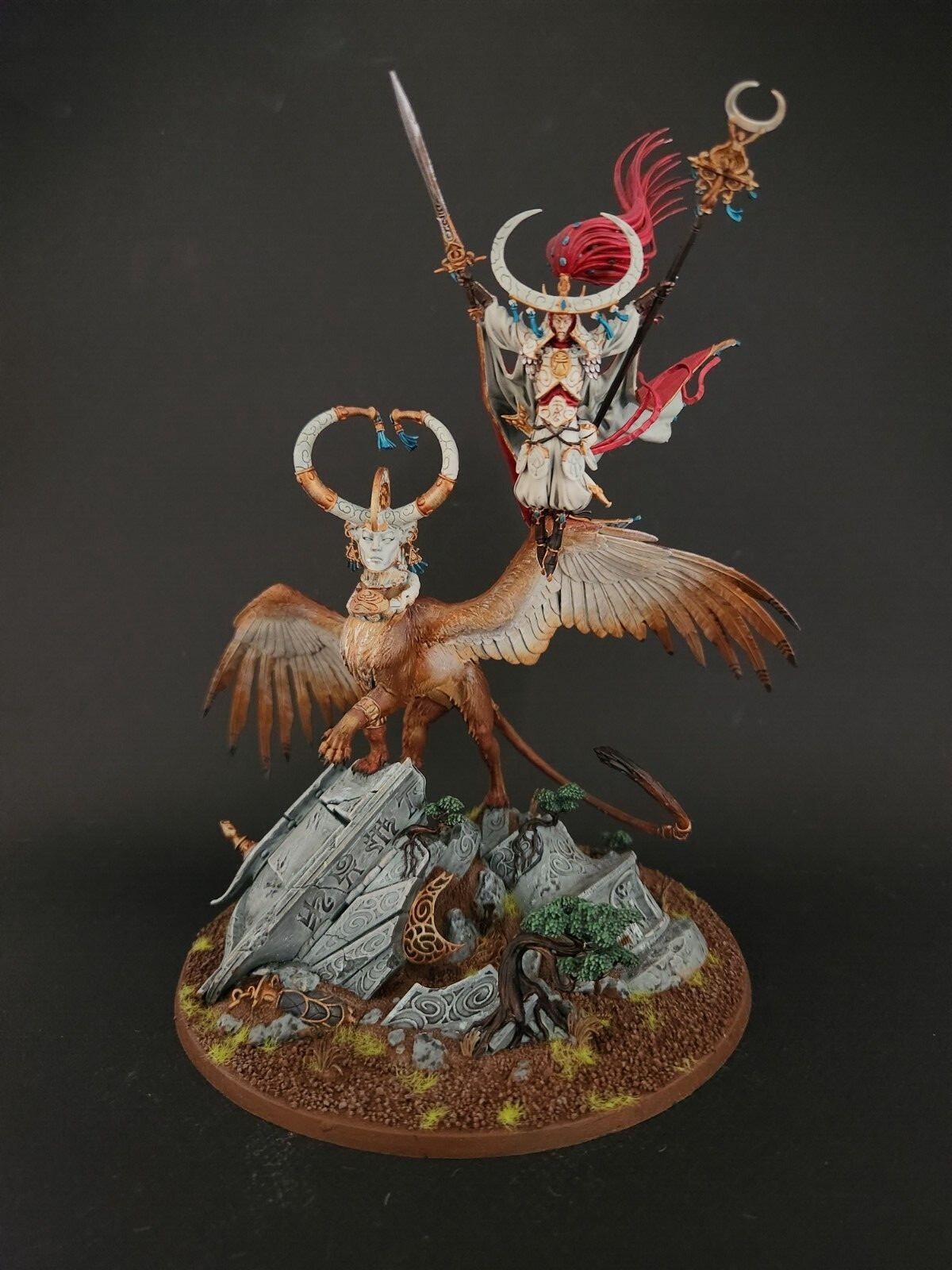 Archmage Teclis et Celennar Lumineth figurine déjà peinte pour jouer sans peindre