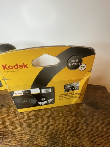Kodak Black And White Disposable Camera Lot Of 2 - Picture 6 of 9