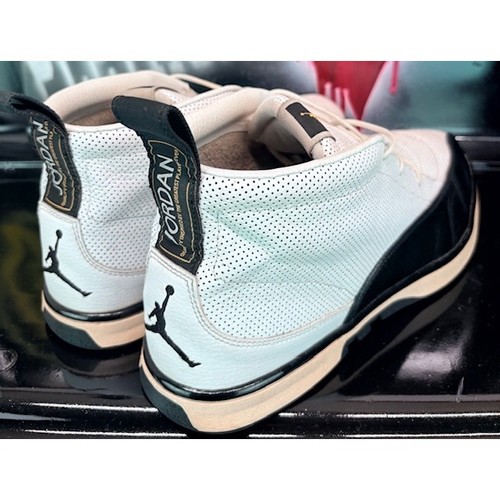 Air Jordan XII 12 Clave Taxi Mens size 12 Sneakers Casual Shoes Vintage - Picture 3 of 8