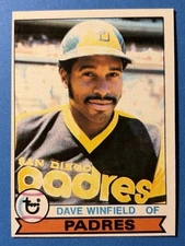 1979 Topps Dave Winfield #30 HOF Excellent *shoeboxcards*