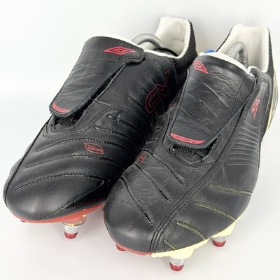 Nagelneue Umbro Valor SX II SG Fußballschuhe
