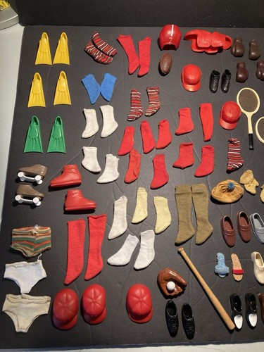 Lot Vintage Barbie Mattel KEN 1960'S Shoes/Access - 93 PIECES GOOD-EXC - Picture 13 of 15
