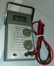 Micronta Model No. 22-198U Digital Multimeter Tested Working w/ Leads